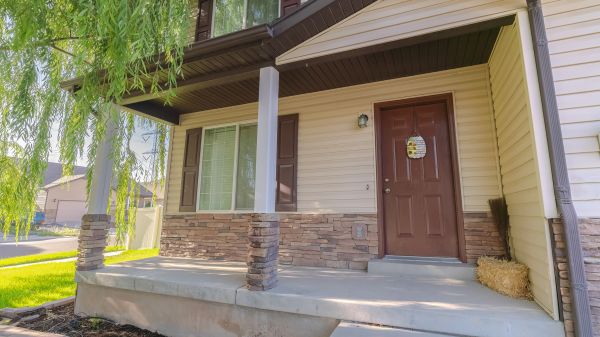 Cost of Concrete Porch Installation in Missoula